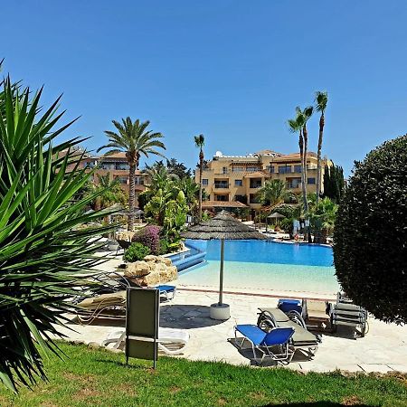 Paphos Limnaria Gardens: Sunny 2 Bed Apartment מראה חיצוני תמונה