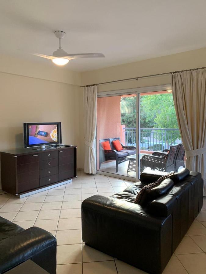 Paphos Limnaria Gardens: Sunny 2 Bed Apartment מראה חיצוני תמונה